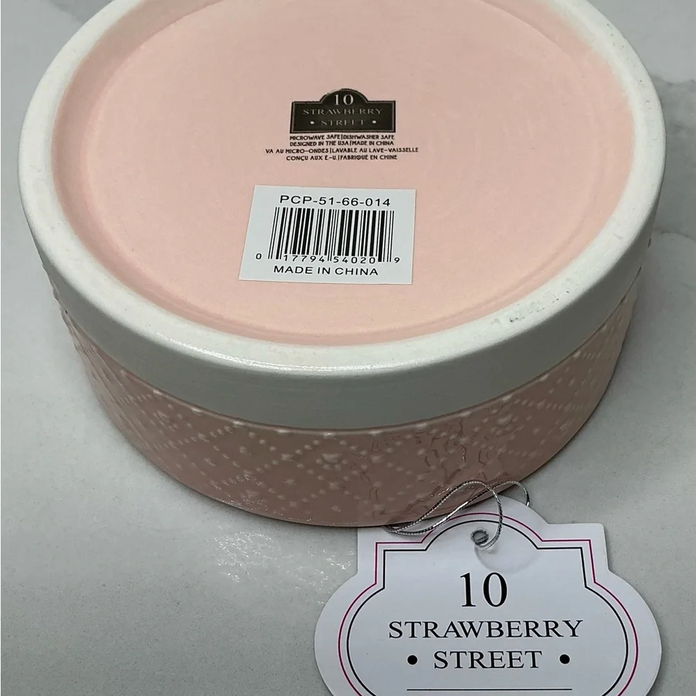 🐾 10 Strawberry Street Pet Bowl Paw Embossed Pink Ceramic New